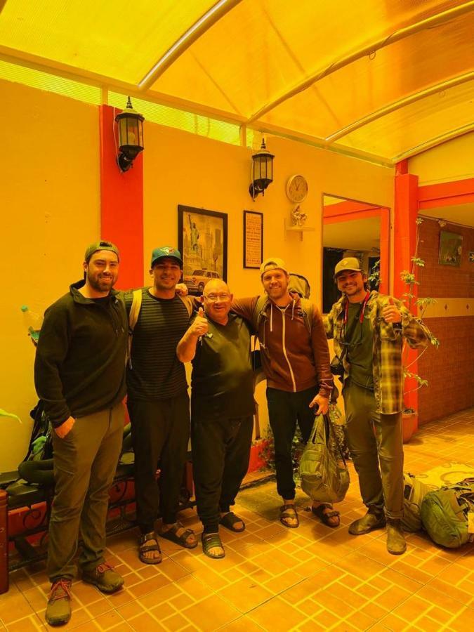 Hostal Rosita Latacunga Exteriör bild